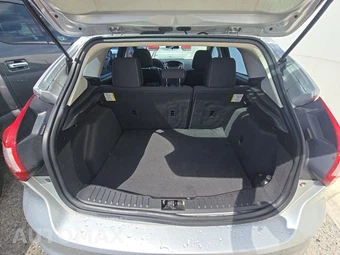 2014 Ford Focus SE Hatchback – miniatura 16