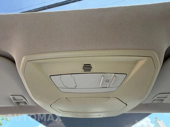 2014 Ford Focus SE Sedan – miniatura 23