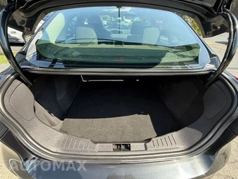 2014 Ford Focus SE Sedan – miniatura 28