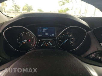 2014 Ford Focus SE Sedan - miniatura 6