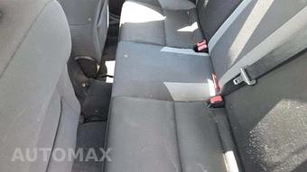 2014 Ford Focus SE Sedan – miniatura 21