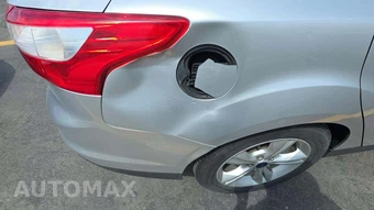 2014 Ford Focus SE Sedan – miniatura 24