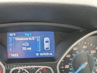 2014 Ford Focus SE Sedan – miniatura 15