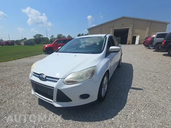 2014 Ford Focus SE Sedan