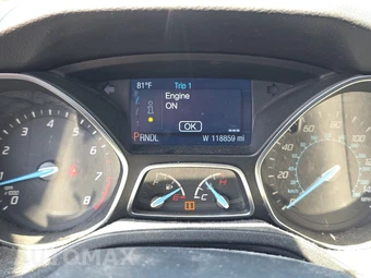 2014 Ford Focus SE Sedan – miniatura 12
