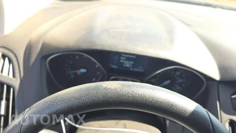 2014 Ford Focus SE Sedan - miniatura 38