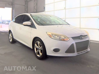 2014 Ford Focus SE Sedan – miniatura 3
