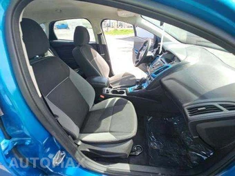 2014 Ford Focus SE Sedan - miniatura 18