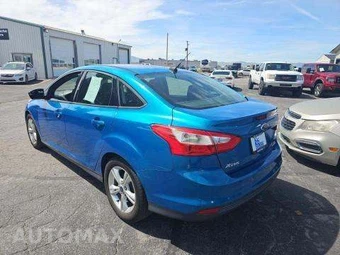 2014 Ford Focus SE Sedan - miniatura 2