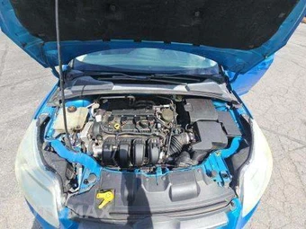 2014 Ford Focus SE Sedan - miniatura 29