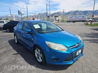 2014 Ford Focus SE Sedan - miniatura 4