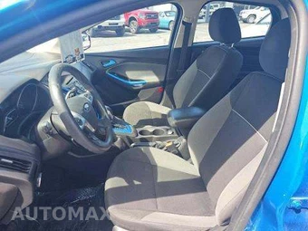 2014 Ford Focus SE Sedan - miniatura 6