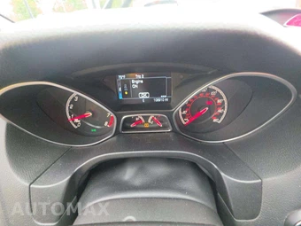 2014 Ford Focus ST Hatchback - miniatura 9