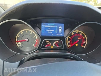 2014 Ford Focus ST Hatchback – miniatura 15