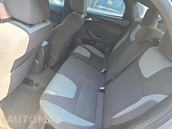 2014 Ford Focus ST Hatchback – miniatura 16