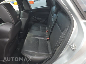 2014 Ford Focus ST Hatchback – miniatura 13