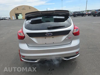2014 Ford Focus ST Hatchback – miniatura 5