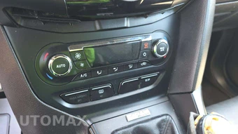 2014 Ford Focus ST Hatchback – miniatura 34