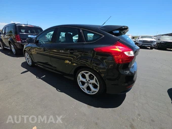 2014 Ford Focus ST Hatchback – miniatura 6