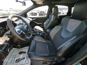 2014 Ford Focus ST Hatchback – miniatura 7
