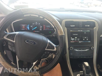 2014 Ford Fusion Hybrid SE – miniatura 11