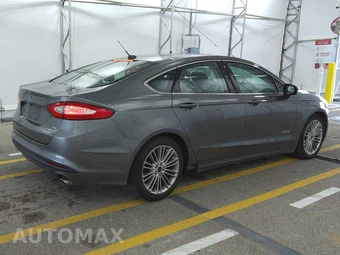 2014 Ford Fusion Hybrid SE – miniatura 4