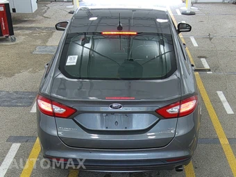 2014 Ford Fusion Hybrid SE – miniatura 5