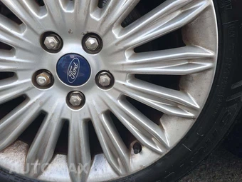 2014 Ford Fusion Hybrid SE - miniatura 24