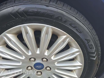 2014 Ford Fusion Hybrid SE - miniatura 25