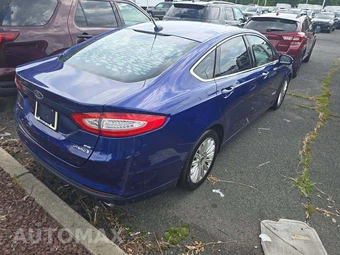 2014 Ford Fusion Hybrid SE - miniatura 3