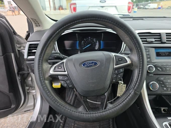 2014 Ford Fusion Hybrid SE - miniatura 10