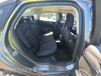 2014 Ford Fusion Hybrid SE - miniatura 13