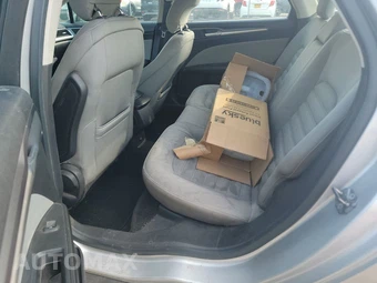 2014 Ford Fusion S – miniatura 13