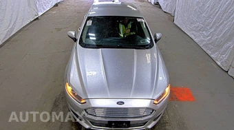 2014 Ford Fusion S – miniatura 2