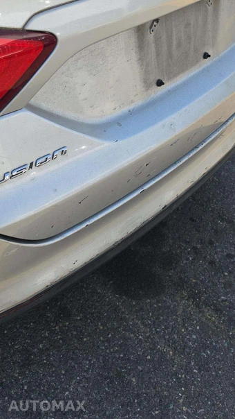 2014 Ford Fusion S – miniatura 24