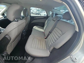 2014 Ford Fusion S - miniatura 13