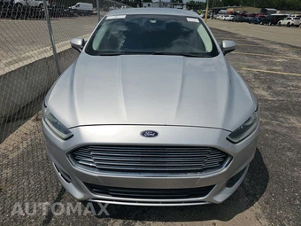 2014 Ford Fusion S - miniatura 2