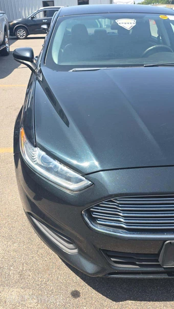2014 Ford Fusion S - miniatura 22