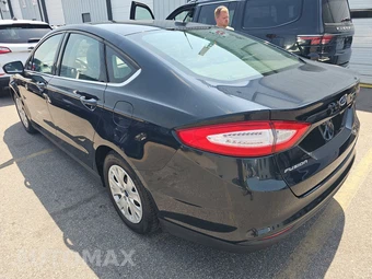2014 Ford Fusion S - miniatura 6