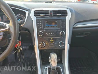 2014 Ford Fusion SE - miniatura 11
