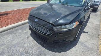 2014 Ford Fusion SE – miniatura 22