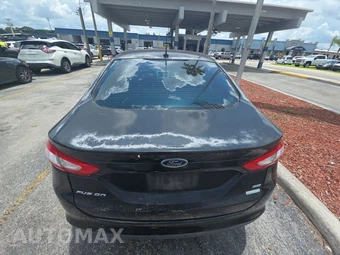 2014 Ford Fusion SE – miniatura 5