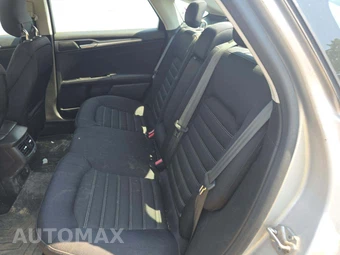 2014 Ford Fusion SE – miniatura 13
