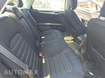 2014 Ford Fusion SE – miniatura 16