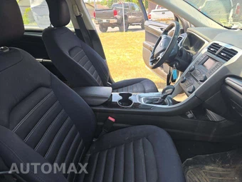 2014 Ford Fusion SE – miniatura 18