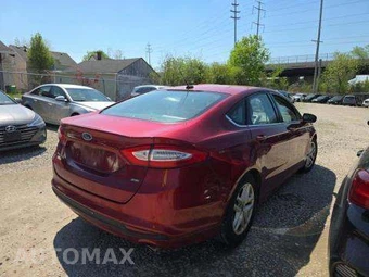 2014 Ford Fusion SE – miniatura 3