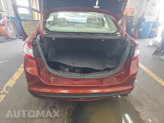 2014 Ford Fusion SE – miniatura 16