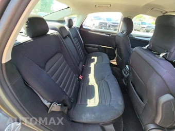 2014 Ford Fusion SE – miniatura 16