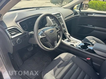 2014 Ford Fusion SE - miniatura 29