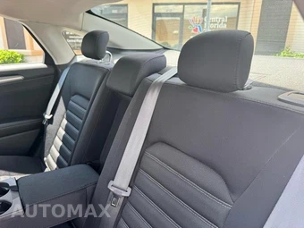 2014 Ford Fusion SE - miniatura 45